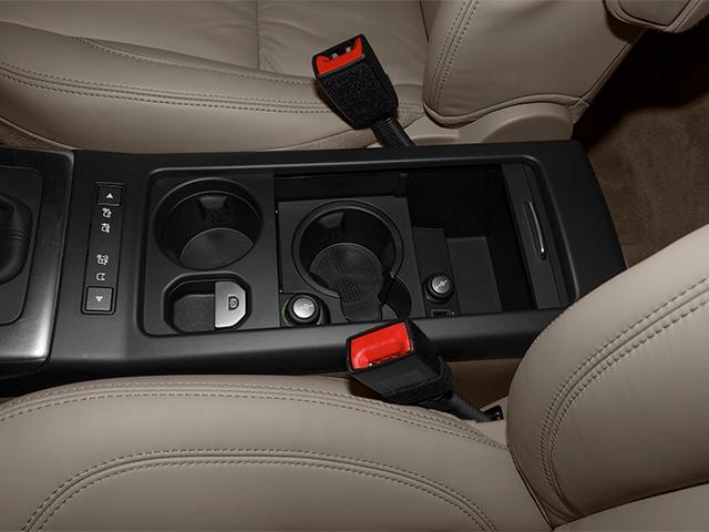 2014 LR2 Vehicle Photo in Oshkosh, WI 54901