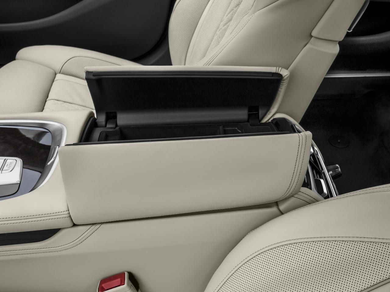2017 BMW 750i xDrive Vehicle Photo in Appleton, WI 54913