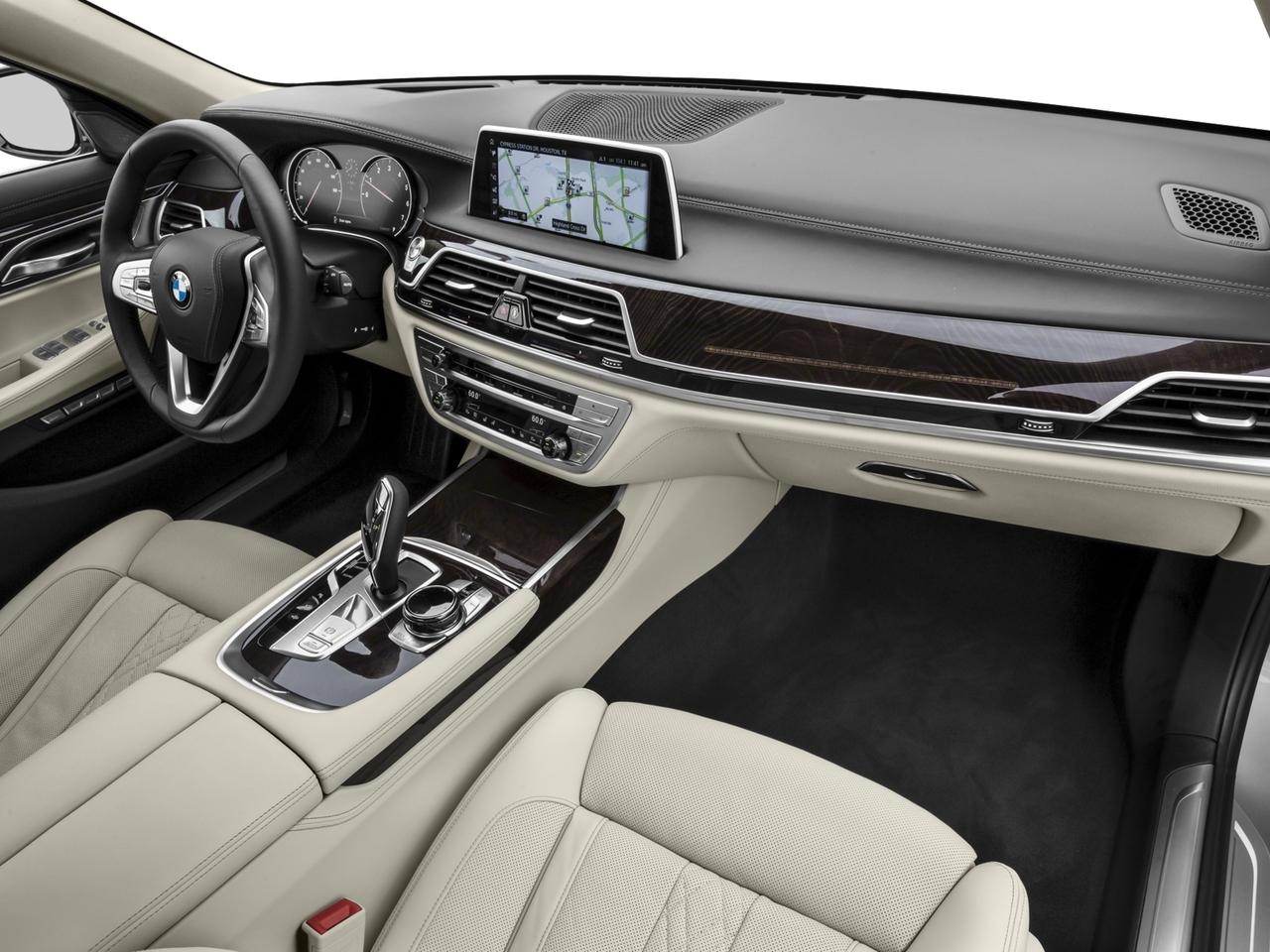 2017 BMW 750i xDrive Vehicle Photo in Appleton, WI 54913