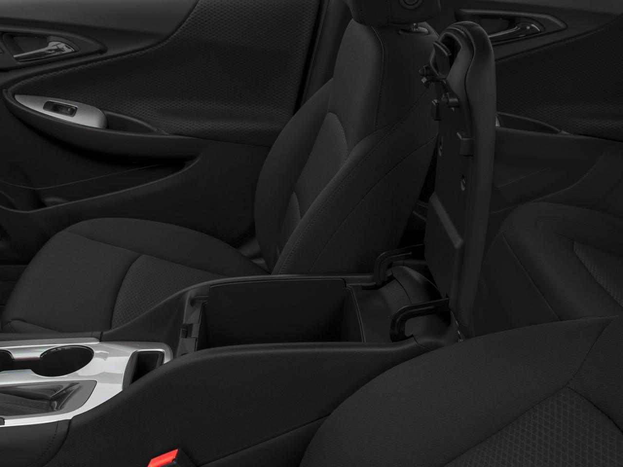 2017 Chevrolet Malibu Vehicle Photo in Oshkosh, WI 54901